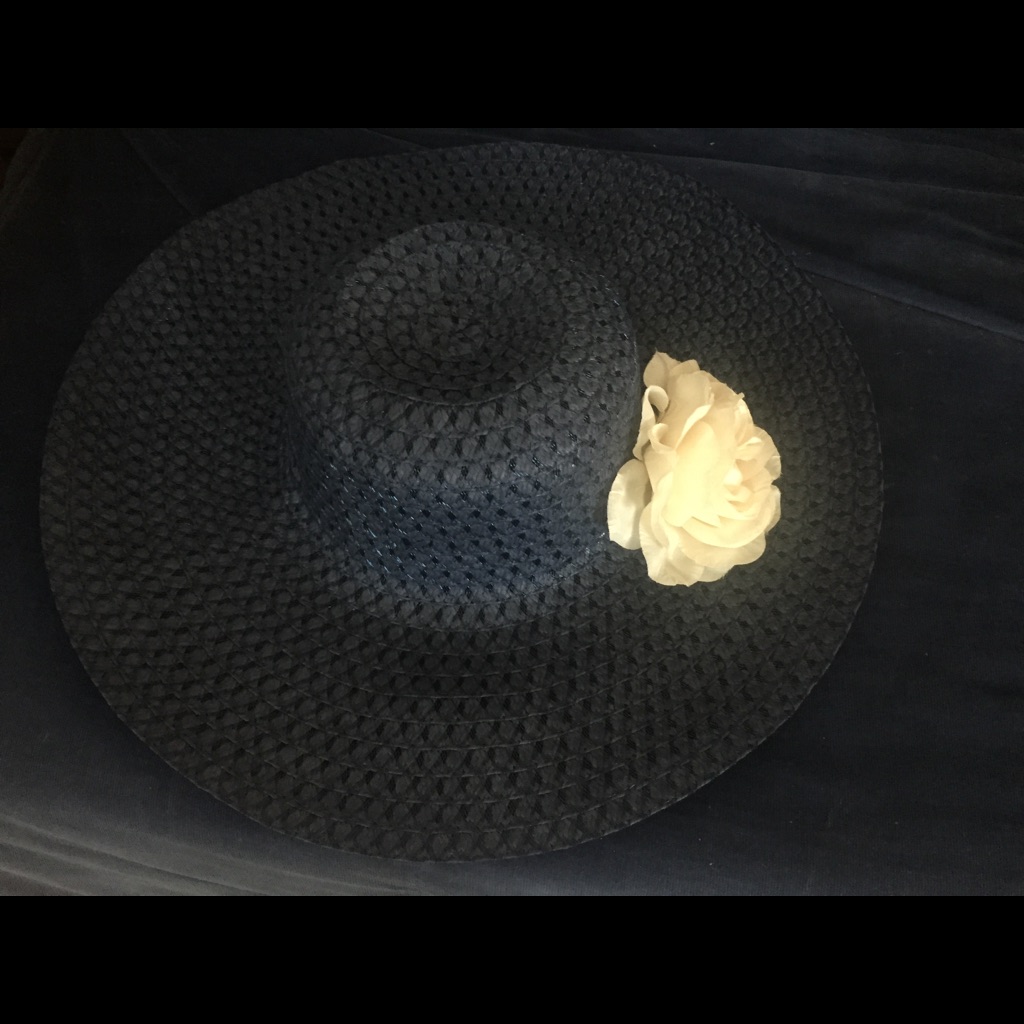 Big Hat!